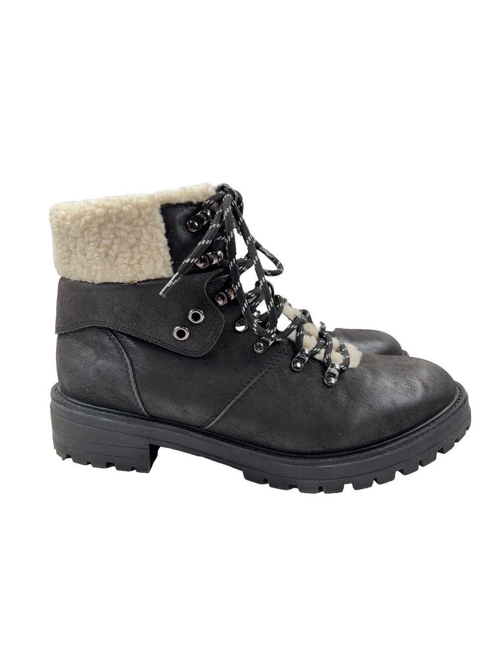 Universal Threads Black Winter Boots Women's Size 11